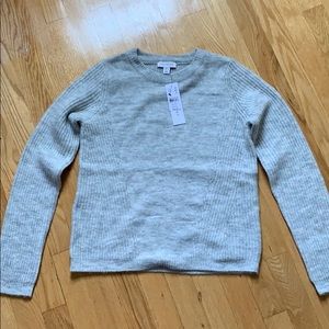 Grey fitted fuzzy cozy sweater